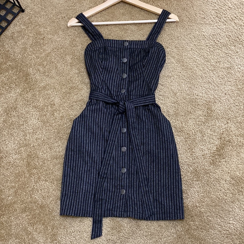 Hollister Striped Button Up Mini Dress with Belt and Pockets . Size XS